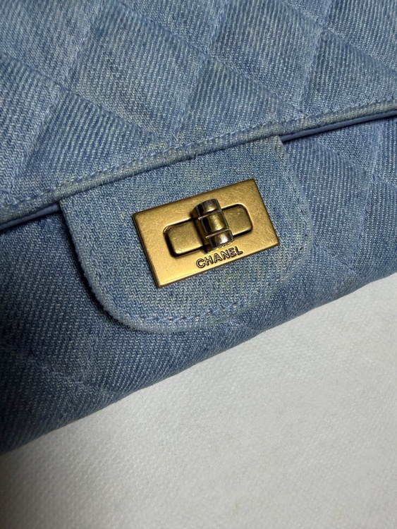 デニム財布（ブランド財布・小物）の商品画像 - 査定依頼日：2026年7月4日 - 最高査定価格：35,000円