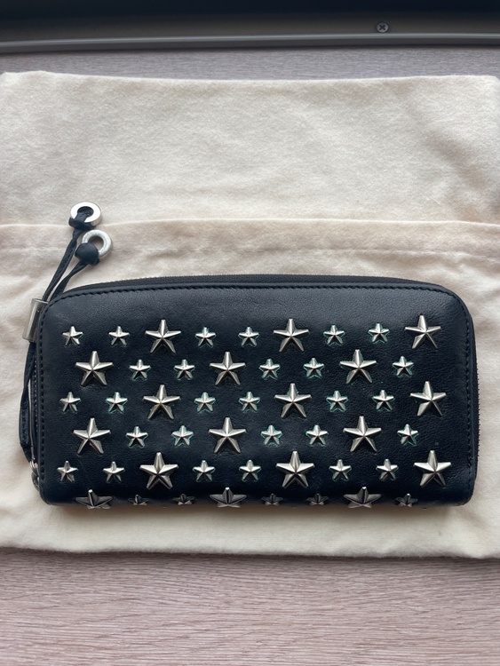 ジミーチュウ  （ブランドバッグ）の商品画像 - 査定依頼日：2026年3月25日 - 最高査定価格：8,000円