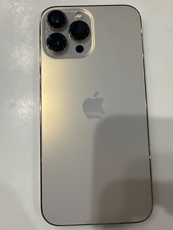 iPhone 13 Pro Max 128GB au（スマホ）の商品画像 - 査定依頼日：2026年2月22日 - 最高査定価格：59,000円