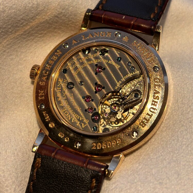 ランゲ＆ゾーネ サクソニア 216.03（高級時計）の商品画像 - 査定依頼日：2025年5月26日 - 最高査定価格：2,000,000円