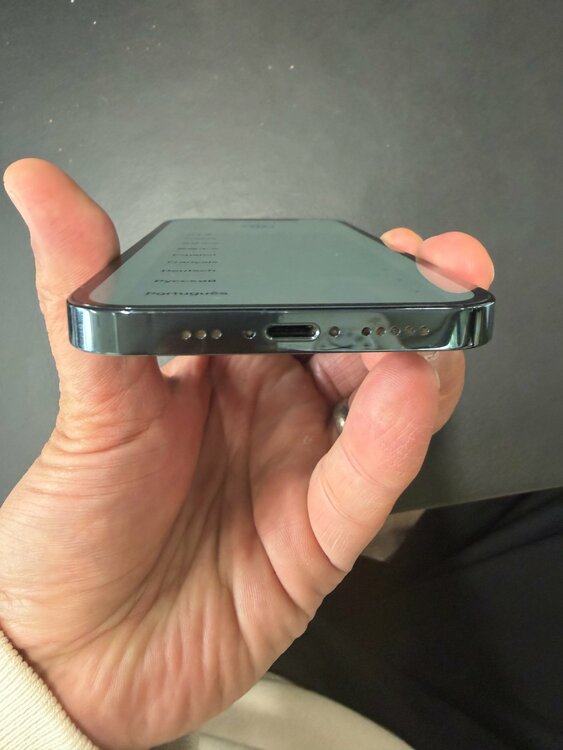 iPhone 12 Pro 256GB Softbank（スマホ）の商品画像 - 査定依頼日：2026年3月13日 - 最高査定価格：35,000円