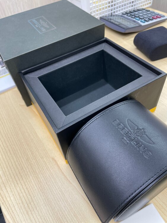 ブライトリング クロノマット A440B71P（高級時計）の商品画像 - 査定依頼日：2025年3月17日 - 最高査定価格：400,000円