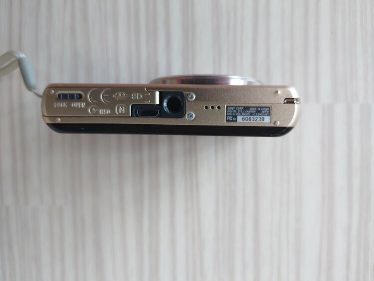 CyberShot（カメラ）の商品画像 - 査定依頼日：2026年3月25日 - 最高査定価格：3,000円