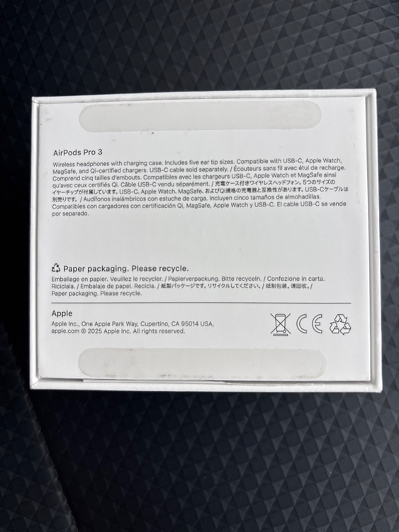 AirPods Pro3（オーディオ・スピーカー）の商品画像 - 査定依頼日：2026年8月7日 - 最高査定価格：14,100円