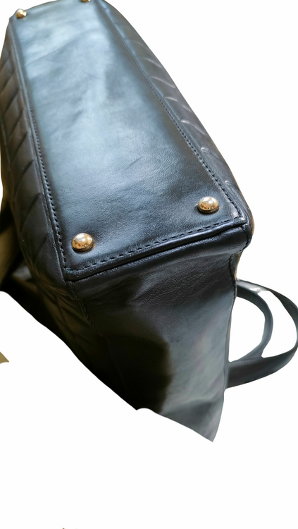 シャネル　ラムスキン　チョコバー　トートバッグ（ブランドバッグ）の商品画像 - 査定依頼日：2025年9月10日 - 最高査定価格：100,000円