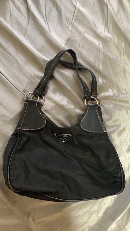 プラダ  （ブランドバッグ）の商品画像 - 査定依頼日：2025年4月28日 - 最高査定価格：1,000円
