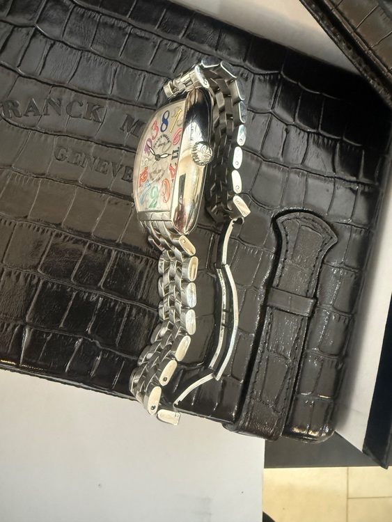 クレージーアワーカラードリーム（高級時計）の商品画像 - 査定依頼日：2025年7月28日 - 最高査定価格：2,250,000円