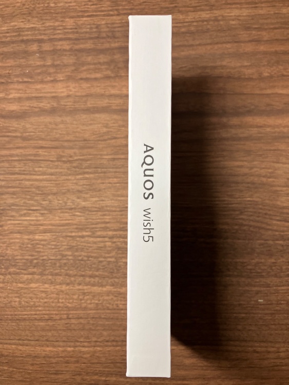 wish5. SH-52F（スマホ）の商品画像 - 査定依頼日：2026年3月19日 - 最高査定価格：11,000円