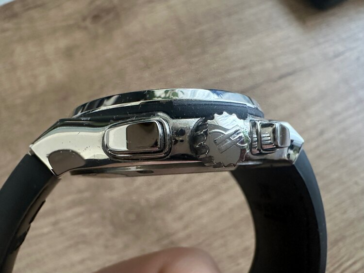 ウブロ クラシックフュージョン （高級時計）の商品画像 - 査定依頼日：2025年5月4日 - 最高査定価格：700,000円