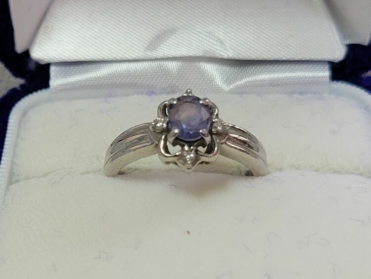 指輪（金・貴金属）の商品画像 - 査定依頼日：2025年6月11日 - 最高査定価格：10,000円