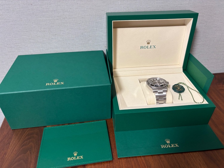 126610LN（高級時計）の商品画像 - 査定依頼日：2025年6月25日 - 最高査定価格：2,140,000円