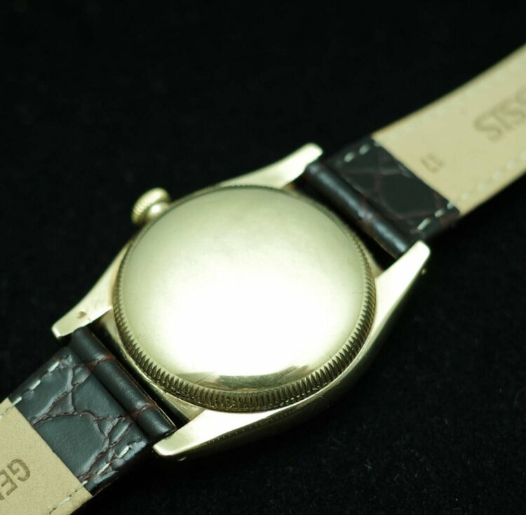 ROLEX  K14YG  Bubble Back  OYSTER PERPET（高級時計）の商品画像 - 査定依頼日：2026年1月26日 - 最高査定価格：700,000円