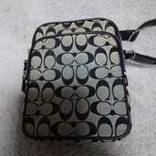 メンズ　ショルダーバッグ（ブランドバッグ）の商品画像 - 査定依頼日：2025年1月27日 - 最高査定価格：2,000円