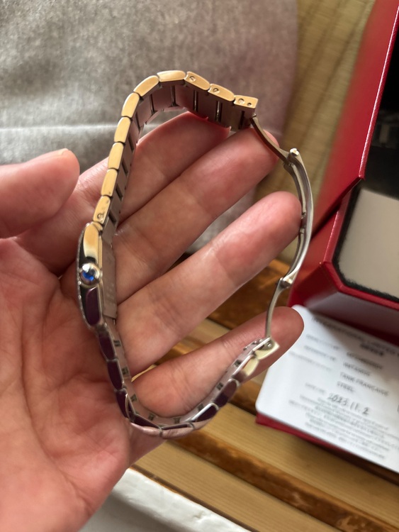 カルティエ タンク w4ta002（高級時計）の商品画像 - 査定依頼日：2025年6月17日 - 最高査定価格：900,000円