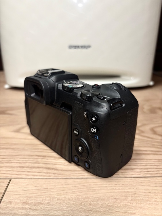 EOS RP（カメラ）の商品画像 - 査定依頼日：2026年5月7日 - 最高査定価格：65,000円