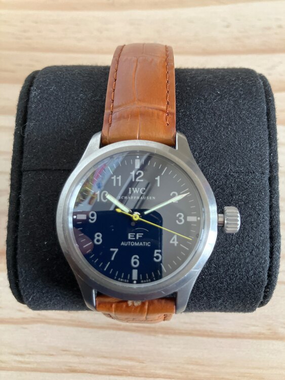 IWCパイロットウォッチ マーク12EFイタリア限定モデル（高級時計）の商品画像 - 査定依頼日：2025年5月9日 - 最高査定価格：100,000円