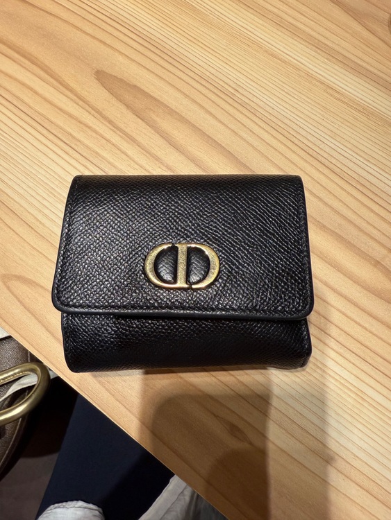 ディオール  （ブランドバッグ）の商品画像 - 査定依頼日：2025年9月21日 - 最高査定価格：18,000円