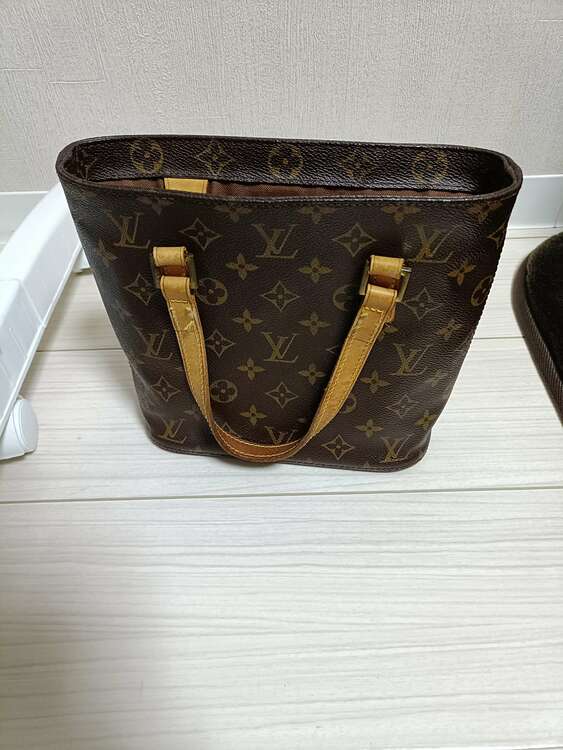 SR0051（ブランドバッグ）の商品画像 - 査定依頼日：2025年5月7日 - 最高査定価格：70,000円