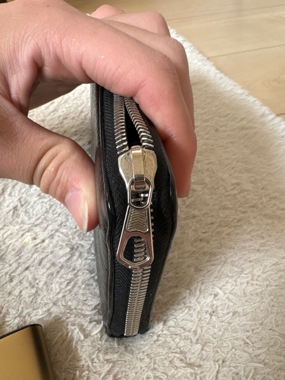 バレンシアガ  （ブランドバッグ）の商品画像 - 査定依頼日：2025年12月13日 - 最高査定価格：27,000円