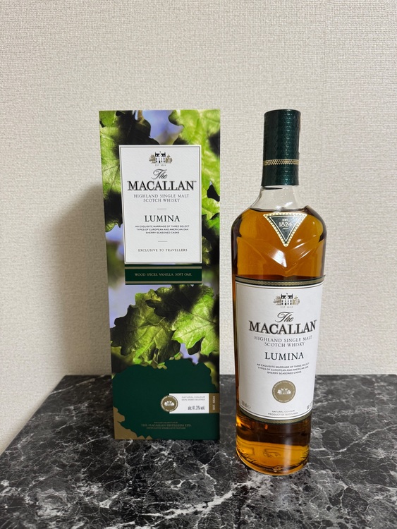 マッカラン　ルミーナ（お酒）の商品画像 - 査定依頼日：2025年11月2日 - 最高査定価格：8,000円