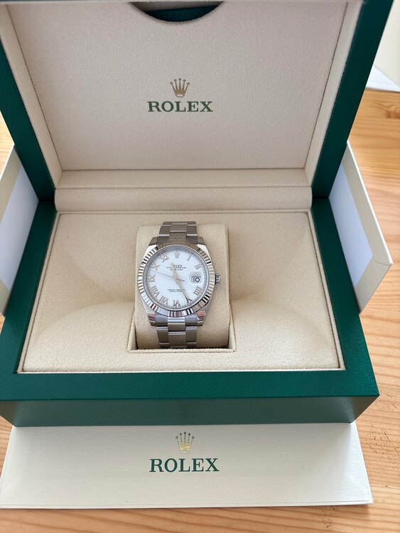 ロレックス　デイトジャスト（高級時計）の商品画像 - 査定依頼日：2025年5月3日 - 最高査定価格：1,800,000円