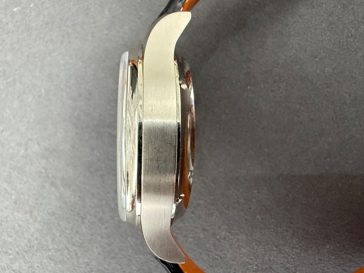 IW503401（高級時計）の商品画像 - 査定依頼日：2025年9月24日 - 最高査定価格：2,100,000円