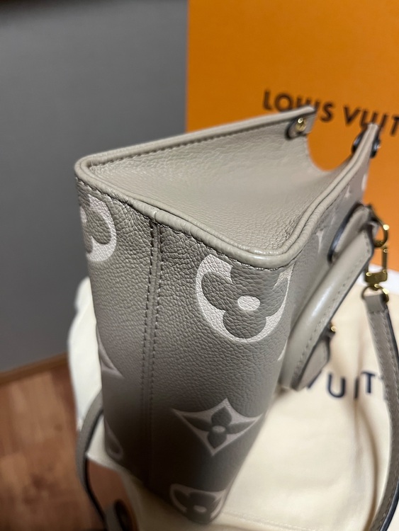 ルイヴィトン モノグラム （ブランドバッグ）の商品画像 - 査定依頼日：2025年6月4日 - 最高査定価格：300,000円