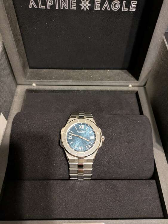 ショパール その他 アルパインイーグル　らーじ（高級時計）の商品画像 - 査定依頼日：2025年4月26日 - 最高査定価格：1,150,000円