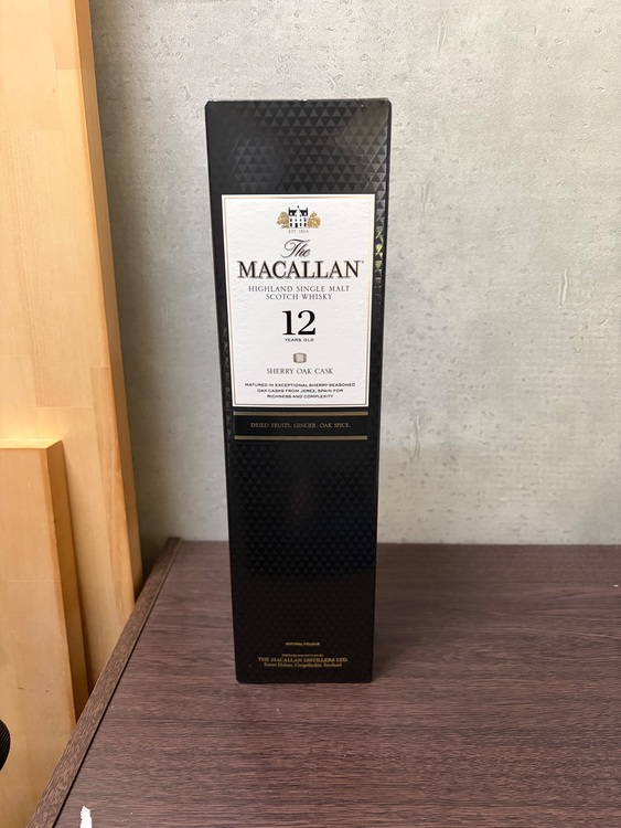 マッカラン12年　シェリーオーク（お酒）の商品画像 - 査定依頼日：2025年11月29日 - 最高査定価格：8,000円