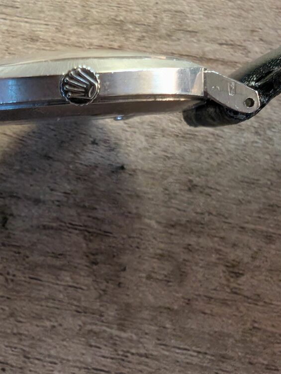 チェリニー K18WG 手巻き（高級時計）の商品画像 - 査定依頼日：2025年10月29日 - 最高査定価格：420,000円