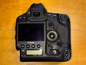 EOS 1DX