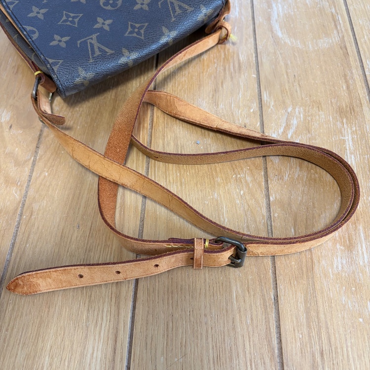 ルイヴィトン モノグラム （ブランドバッグ）の商品画像 - 査定依頼日：2025年12月19日 - 最高査定価格：36,000円