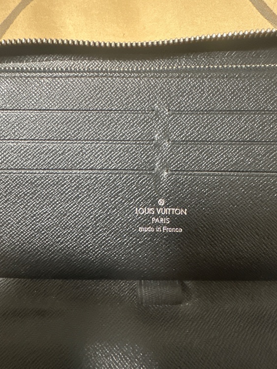 ルイヴィトン エピ （ブランドバッグ）の商品画像 - 査定依頼日：2026年4月15日 - 最高査定価格：100,000円