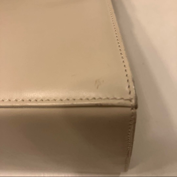 フェラガモ　ガンチーニ（ブランドバッグ）の商品画像 - 査定依頼日：2025年9月3日 - 最高査定価格：25,000円