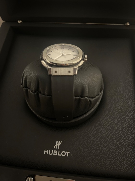 クラシック フュージョン チタニウム オパリン（高級時計）の商品画像 - 査定依頼日：2025年9月23日 - 最高査定価格：480,000円