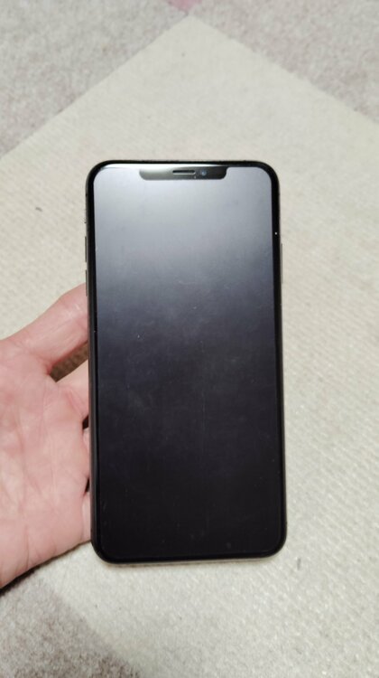 iPhoneXS Max 256GB au（スマホ）の商品画像 - 査定依頼日：2026年3月27日 - 最高査定価格：13,000円