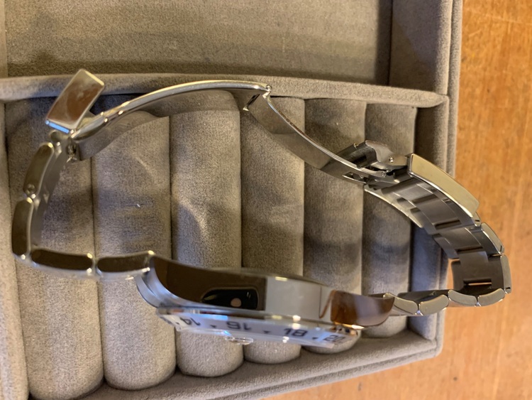 ロレックス エクスプローラー 22657（高級時計）の商品画像 - 査定依頼日：2025年7月21日 - 最高査定価格：1,600,000円