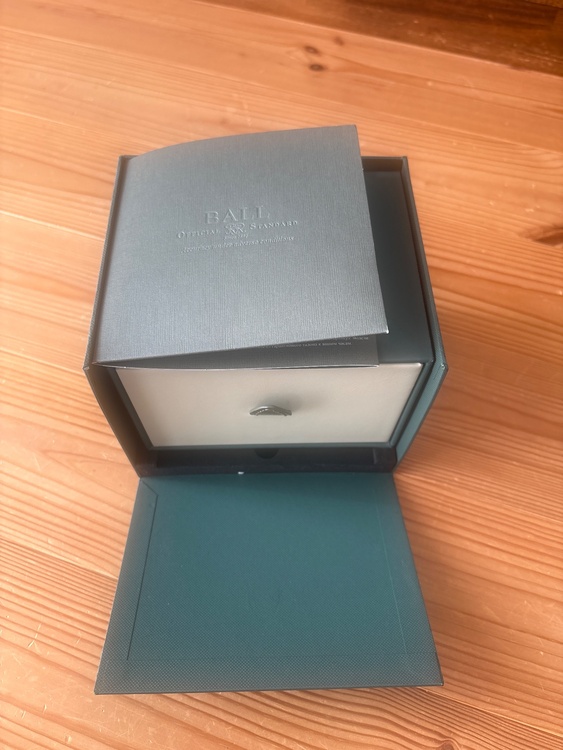 その他 その他 ボールウォッチ　エンジニア2まーべらい（高級時計）の商品画像 - 査定依頼日：2025年12月28日 - 最高査定価格：100,000円