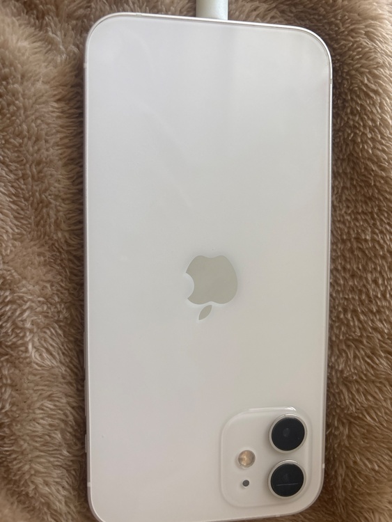 iPhone 12 64GB SIMフリー（スマホ）の商品画像 - 査定依頼日：2026年5月14日 - 最高査定価格：20,000円