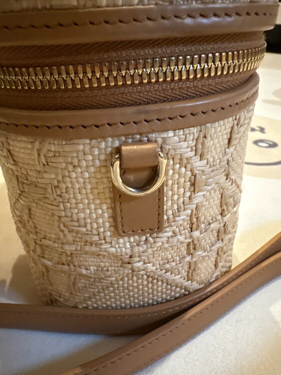 バニティ（ブランドバッグ）の商品画像 - 査定依頼日：2025年5月10日 - 最高査定価格：250,000円