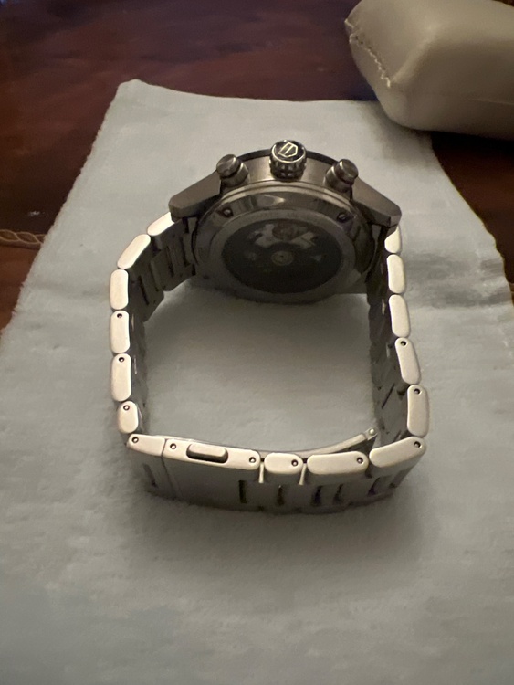 タグホイヤー カレラ （高級時計）の商品画像 - 査定依頼日：2026年3月27日 - 最高査定価格：320,000円