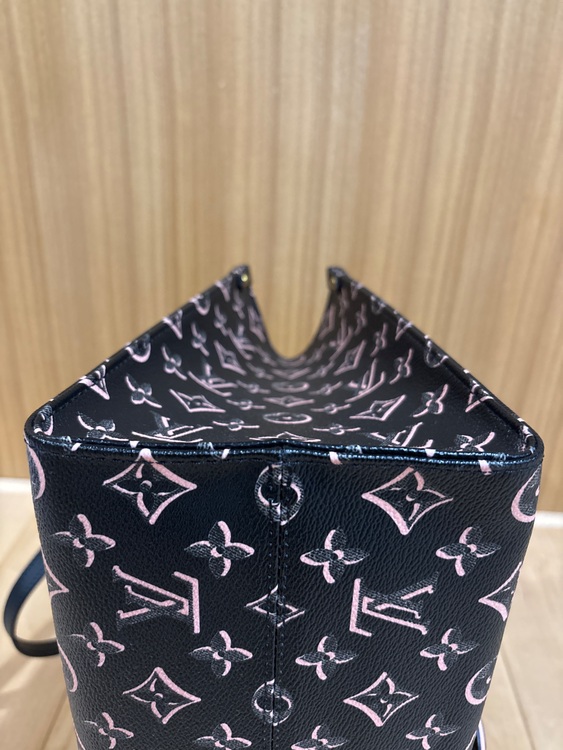 ルイヴィトン ルイヴィトン(その他) （ブランドバッグ）の商品画像 - 査定依頼日：2025年8月31日 - 最高査定価格：320,000円