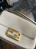 バケットセリアベージュ（ブランドバッグ）の商品画像 - 査定依頼日：2025年2月26日 - 最高査定価格：130,000円