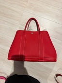 赤のガーデンパーティ（ブランドバッグ）の商品画像 - 査定依頼日：2026年2月22日 - 最高査定価格：400,000円