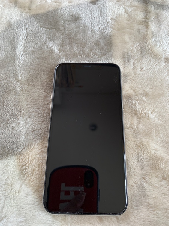 iphone 11pro（スマホ）の商品画像 - 査定依頼日：2026年3月31日 - 最高査定価格：22,000円