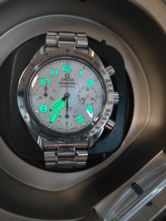 オメガ スピードマスター 3505.7（高級時計）の商品画像 - 査定依頼日：2026年1月7日 - 最高査定価格：730,000円