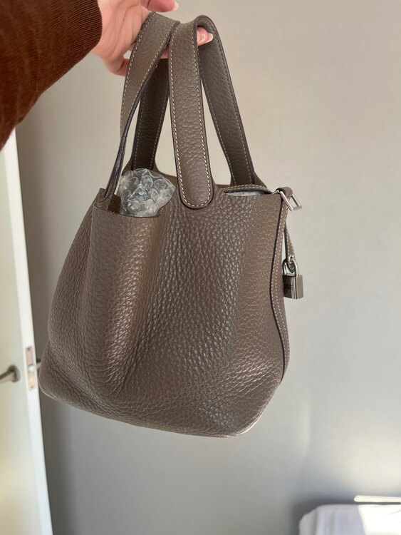 エルメス ピコタン （ブランドバッグ）の商品画像 - 査定依頼日：2025年2月25日 - 最高査定価格：500,000円