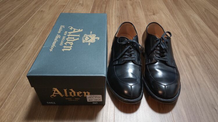 オールデン　54411 9 1/2 ブラック（古着・ファッション）の商品画像 - 査定依頼日：2025年8月12日 - 最高査定価格：12,500円