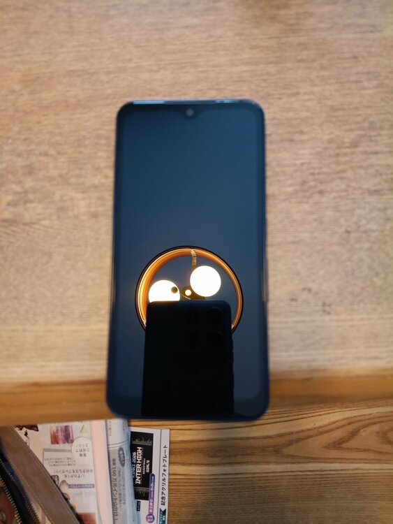 arrows arrows We docomo（スマホ）の商品画像 - 査定依頼日：2026年8月6日 - 最高査定価格：2,500円