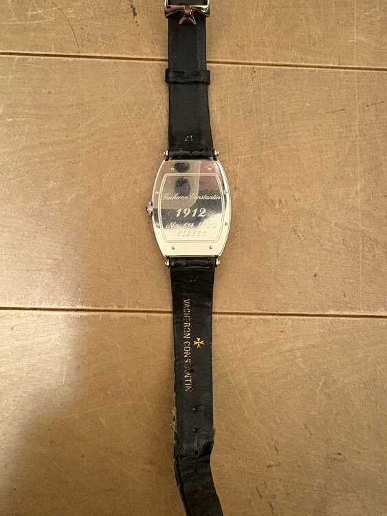 ヴァシュロン コンスタンタン その他 （高級時計）の商品画像 - 査定依頼日：2025年5月14日 - 最高査定価格：500,000円